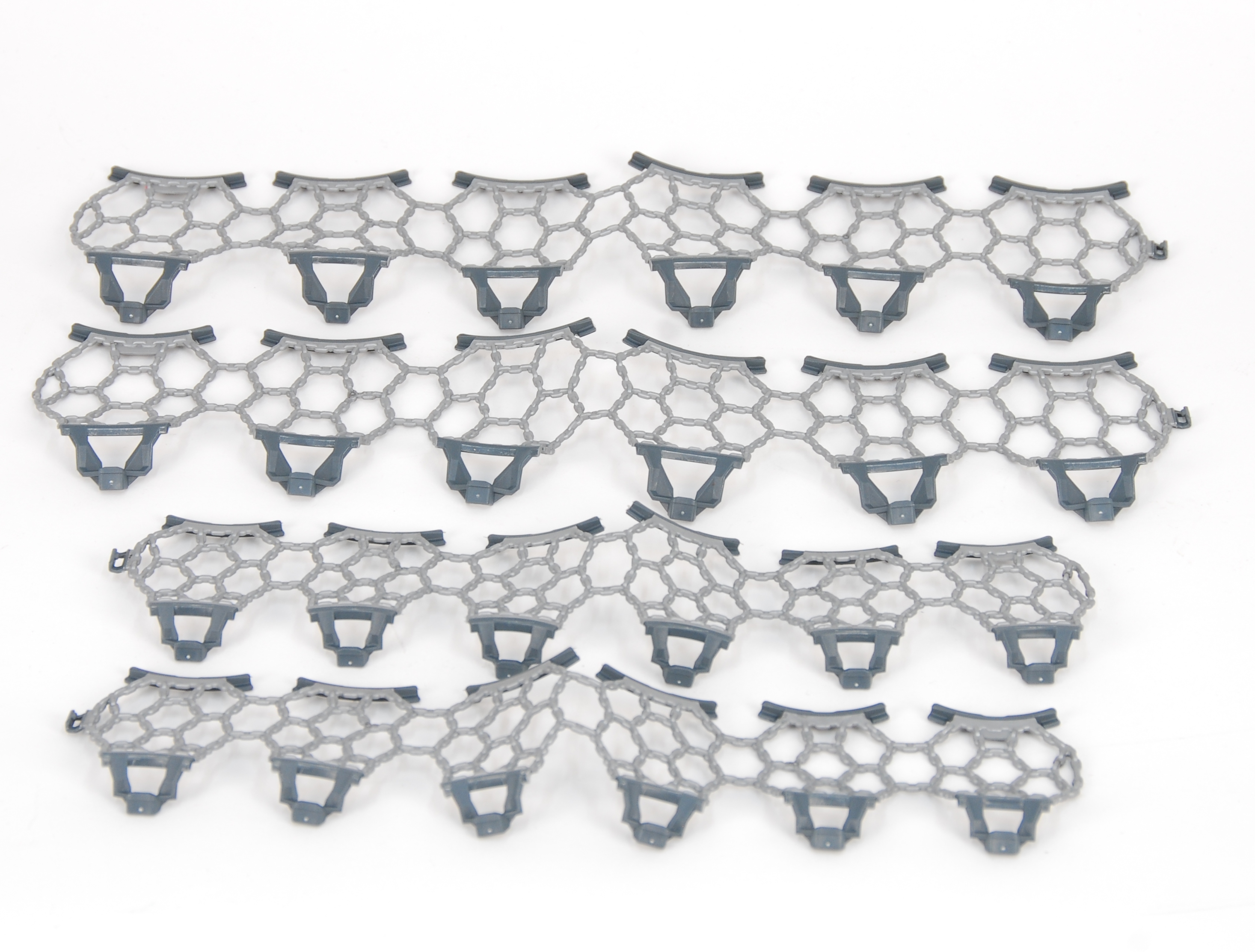 Bruder 43099 - Schneeketten Komplettsatz f. Claas Axion 950